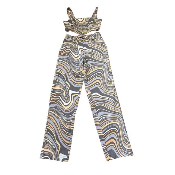 Forever 21 Women’s Allover Abstract Crop Top & Matching Pants Orange Swirls M - Picture 4 of 16
